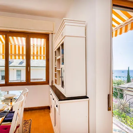Giovo Sea View Balcony By Wonderful Italy 아파트