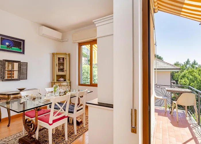 Giovo Sea View Balcony By Wonderful Italy 아파트